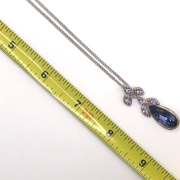 Crystal Amethyst Color Pear Shaped Necklace Pendant and Pierced Earrings Set - Picture 10 of 11